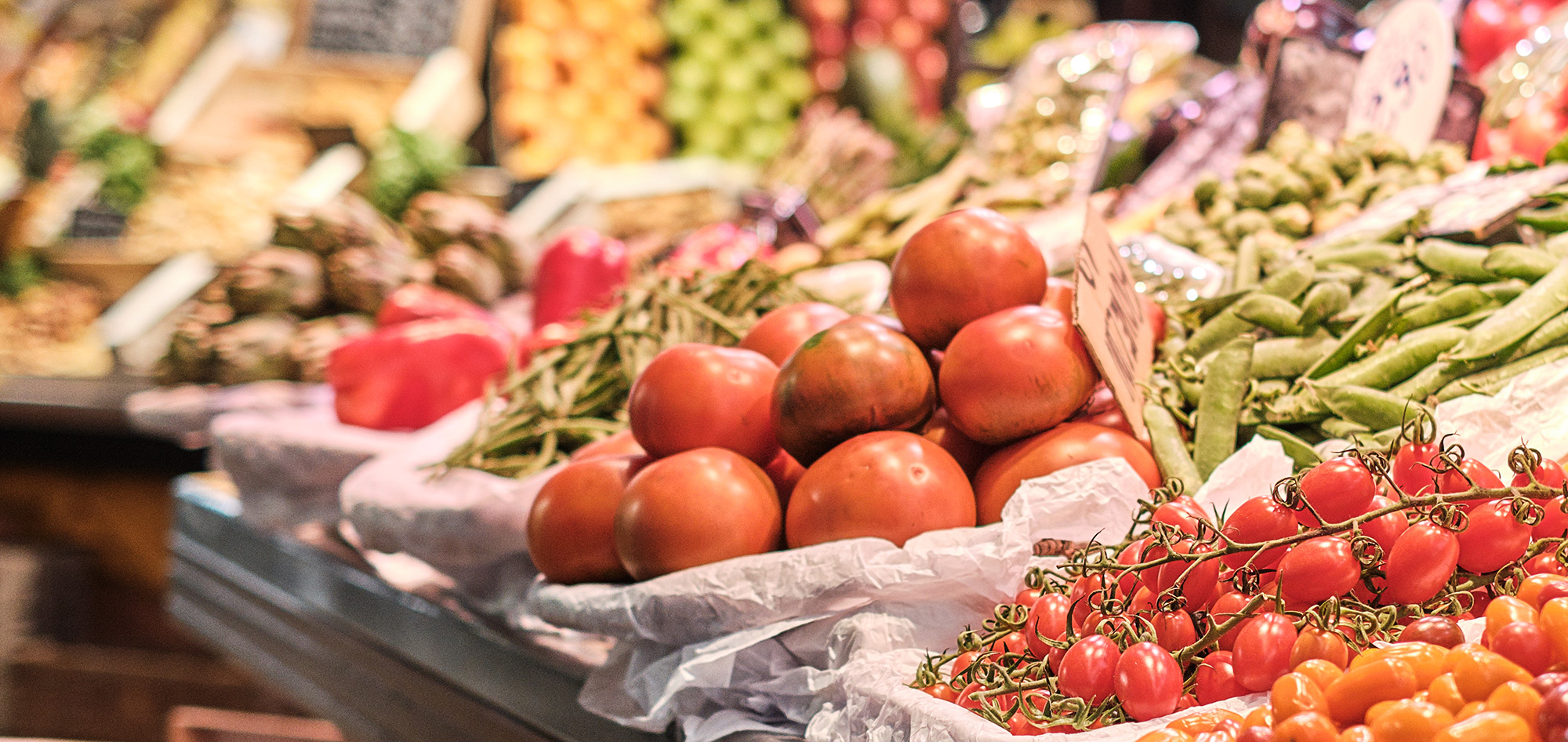 Bolsas compostables perfectas para la sección de alimentación de grandes superficies: frutas y verduras, productos a granel, etc.